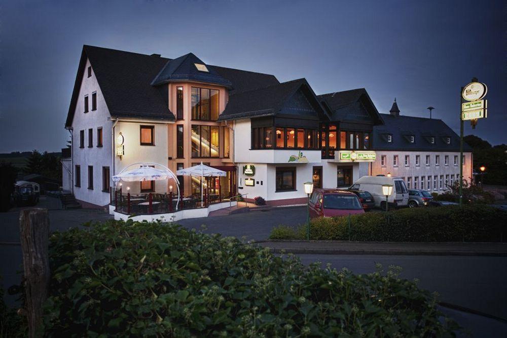 Hotel St Hubert Reuler エクステリア 写真