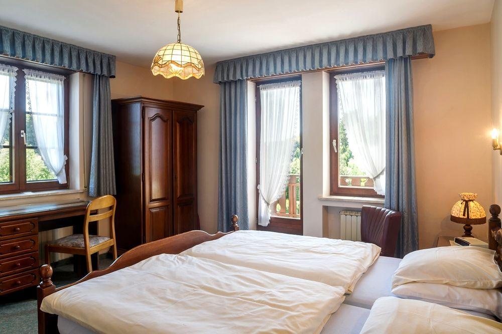 Hotel St Hubert Reuler エクステリア 写真