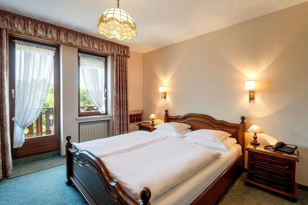 Hotel St Hubert Reuler エクステリア 写真
